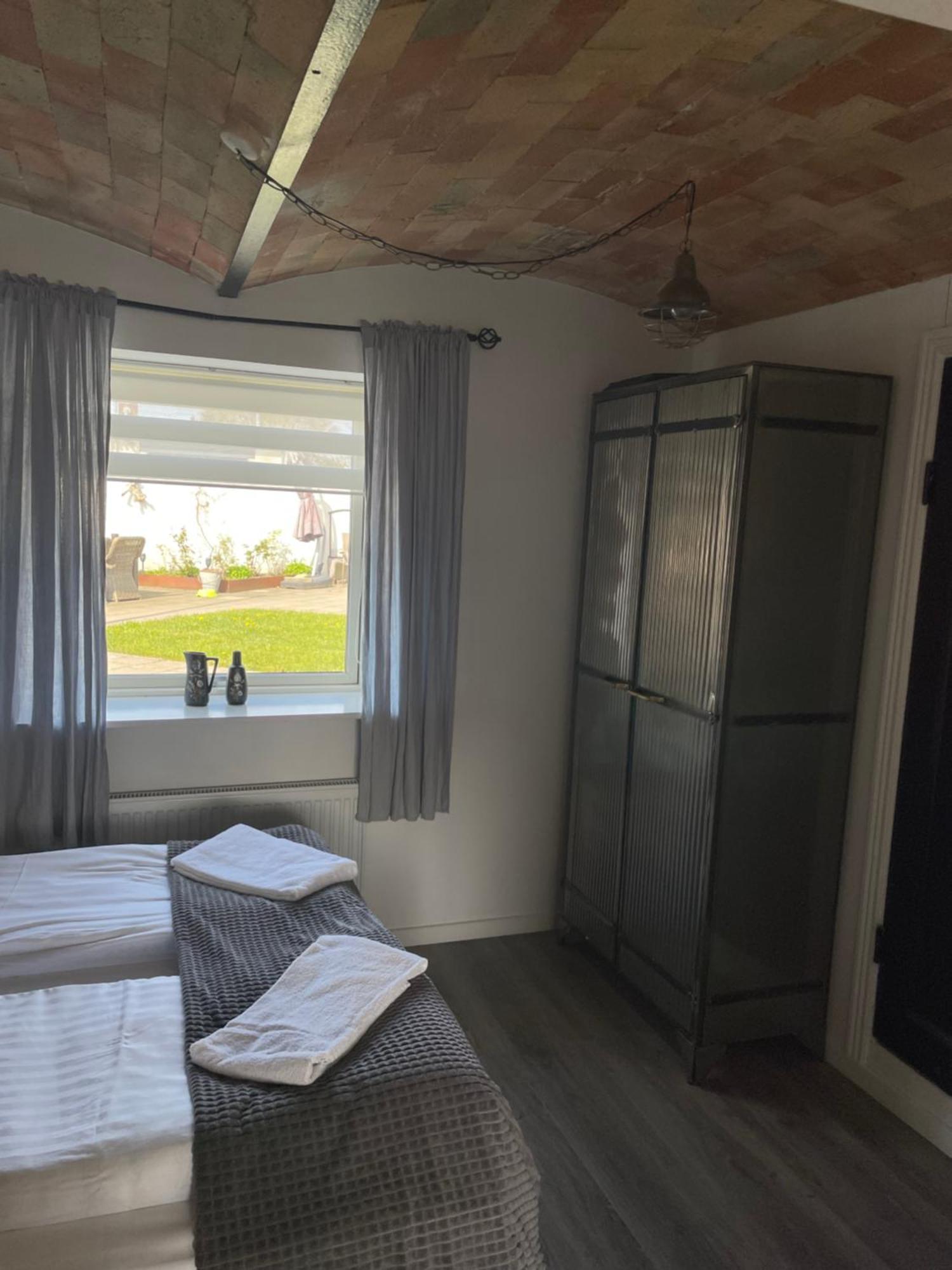 Motel Hune Apartments Blokhus Bagian luar foto