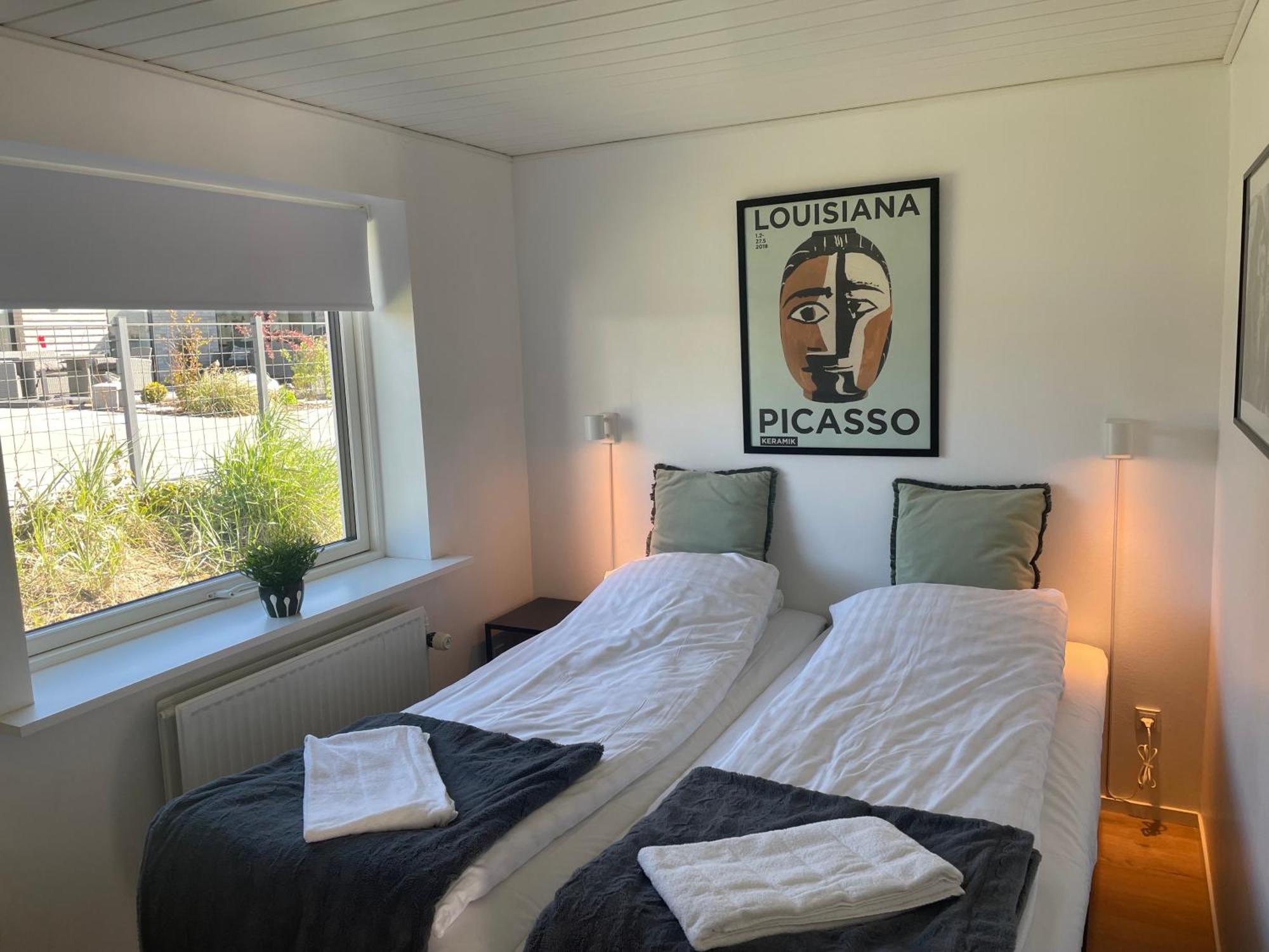 Motel Hune Apartments Blokhus Bagian luar foto