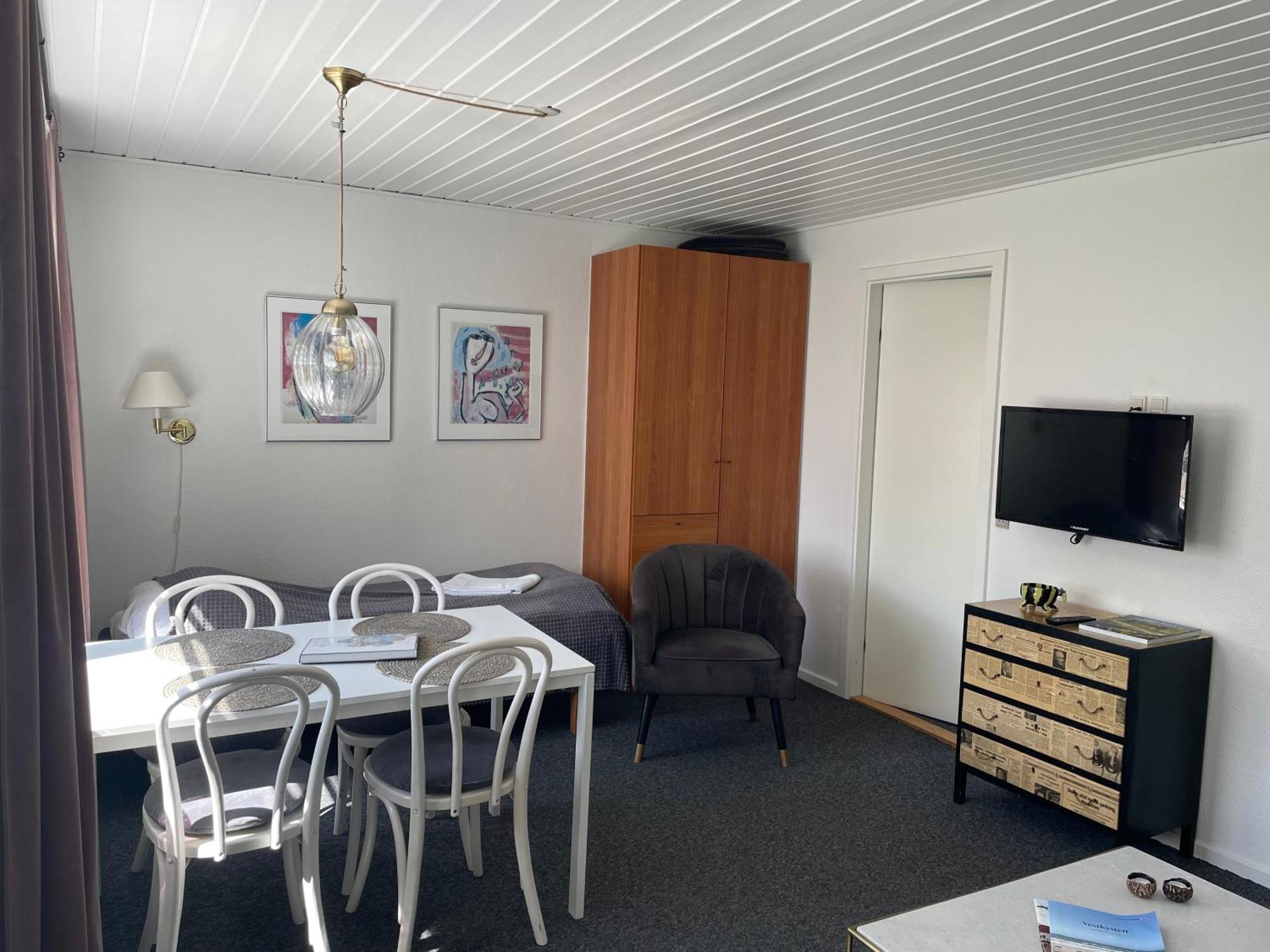 Motel Hune Apartments Blokhus Bagian luar foto